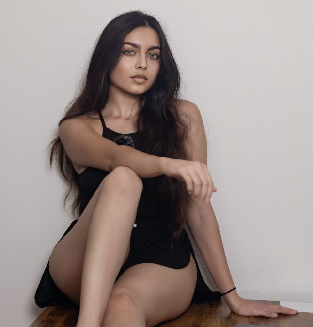 Zara Dar, erotic creator on OnlyFans