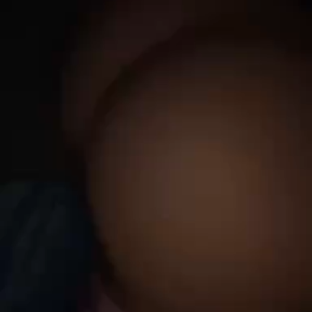 white thot white a nice round set of ass cheeks posing for the video